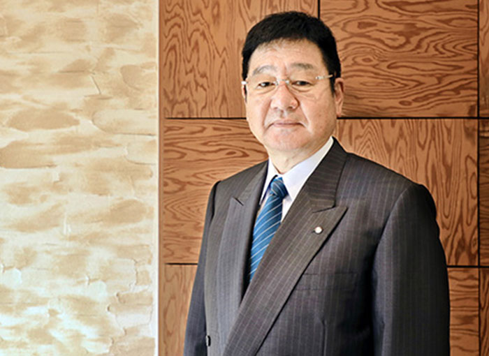 井上 隆雄