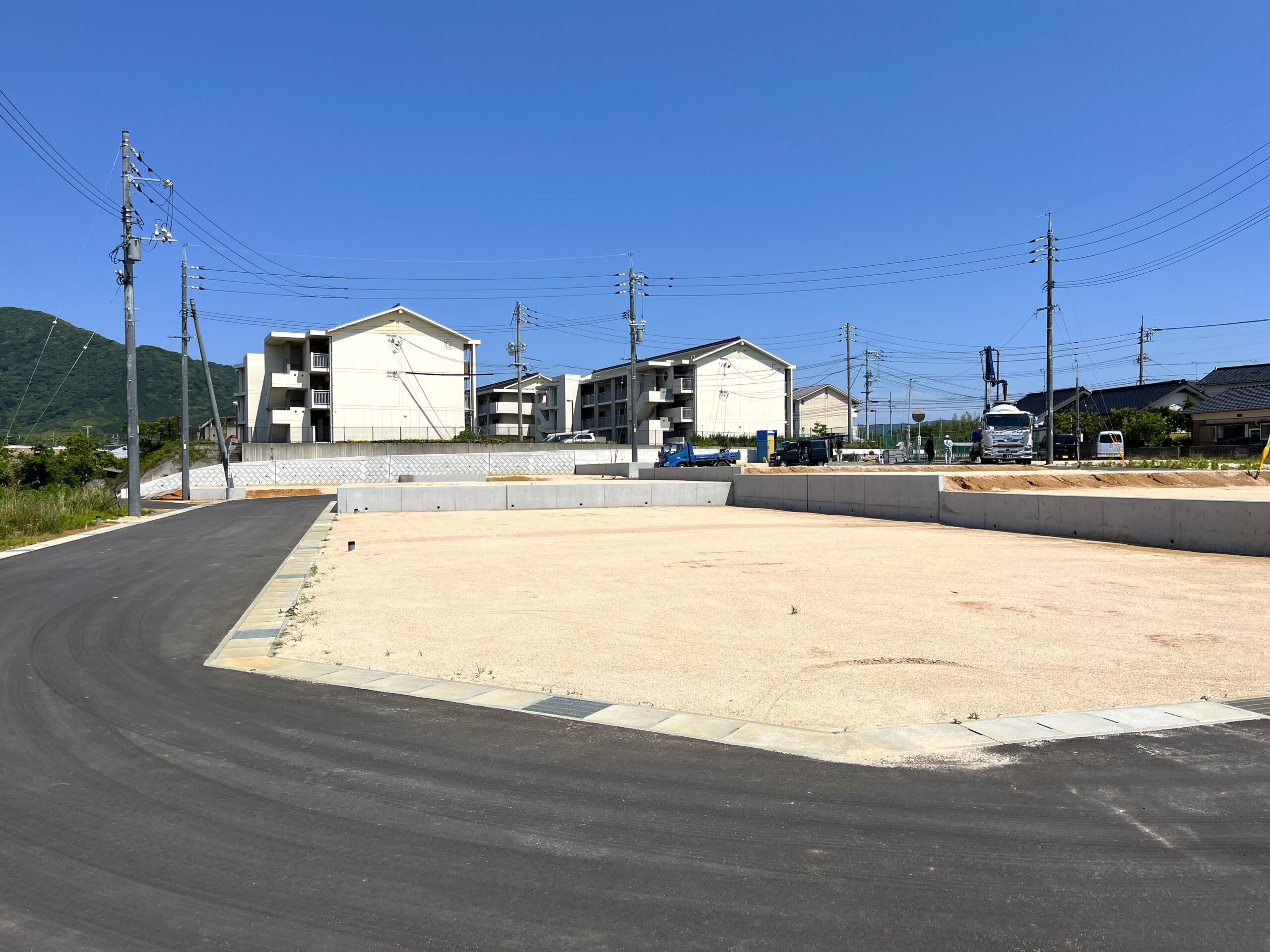 アイ・ディール安岡町5丁目Ⅱ、Ⅲ