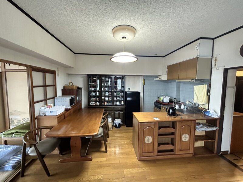 マンションリノベーション紹介ページ。　ダイニングキッチン リノベ前画像