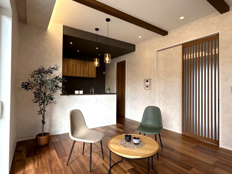 「大きな家はいらない でも素敵な家が欲しい…」そんな平屋見学会紹介ページ　アイキャッチ画像