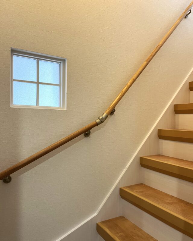 安養寺リノベ 階段内窓画像