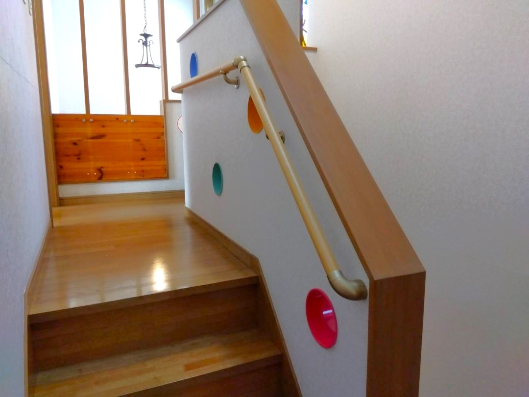 リフォーム紹介ブログ
階段手摺り設置画像